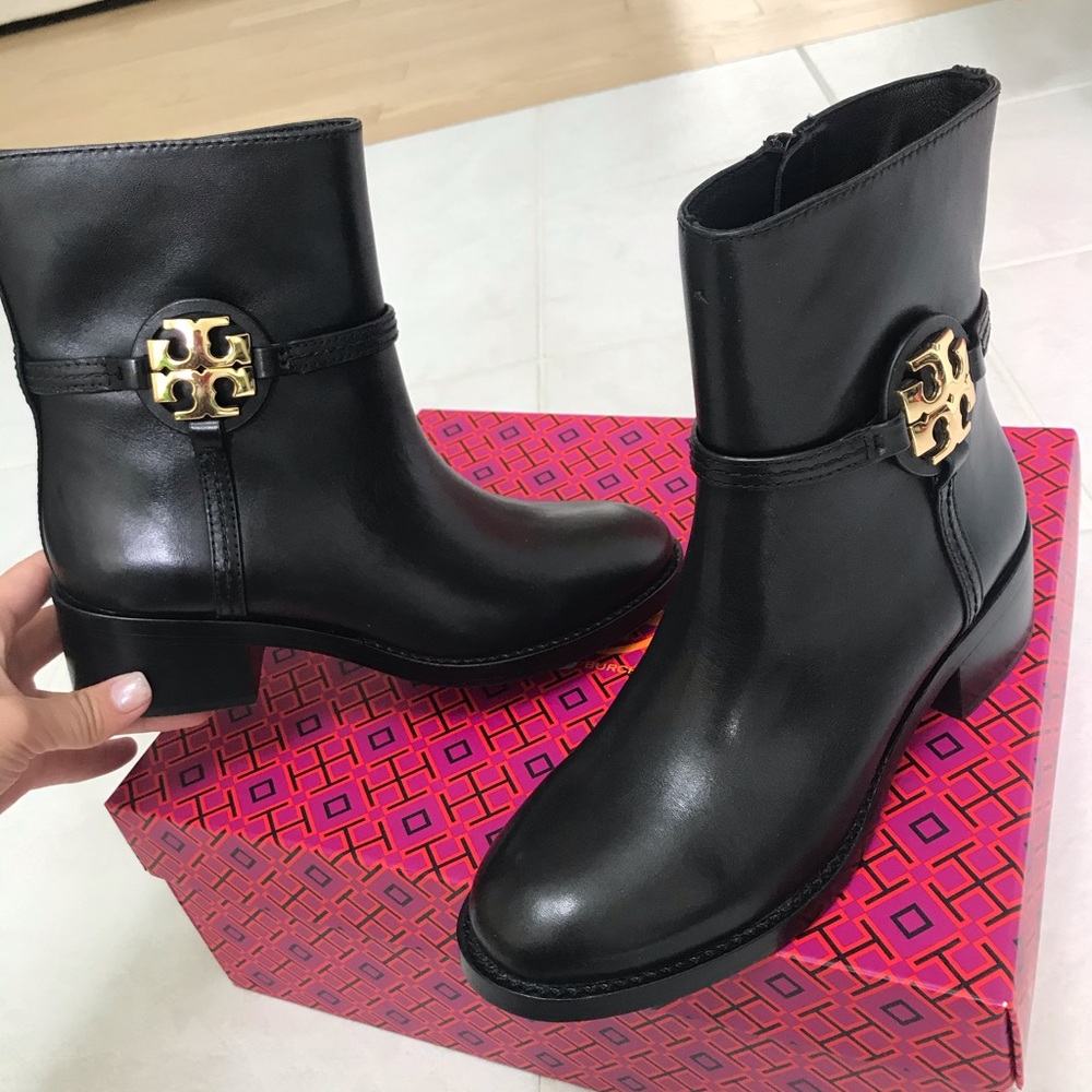 Tory Burch Leather boots